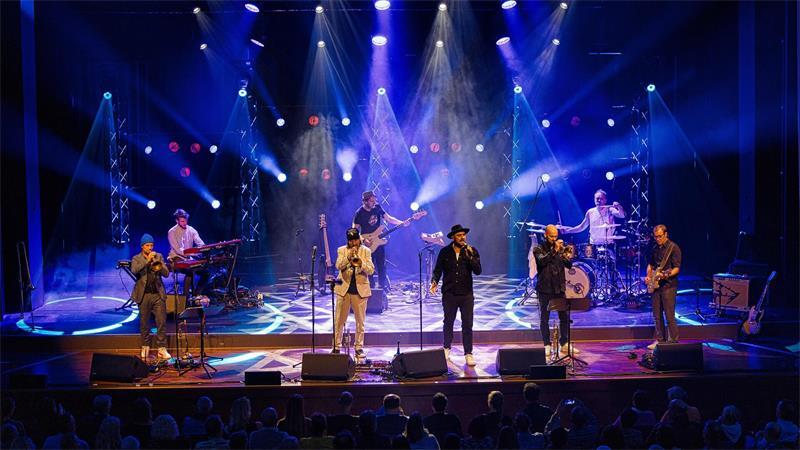 Gipfeltreffen der Musikszene: Max Mutzke und Rüdiger Baldauf im Stadeum Holk-Konzert im Stadeum: „Trumpet Night“ mit Rüdiger Baldauf und Max Mutzke.