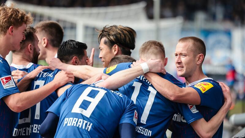 Holstein Kiel bleibt auf Kurs Richtung Aufstieg.