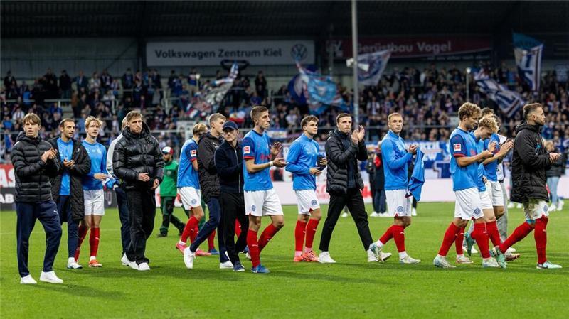 Kiel trotzt fünfter Pleite: „Von Abstieg wird nicht geredet“ Holstein Kiel kassiert gegen Union Berlin die fünfte Saison-Niederlage.