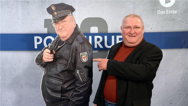 Horst Krause posiert neben Horst Krause.