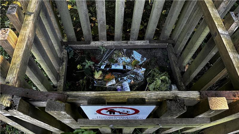 Nach Vandalismus in Stade: Sieben Gebote der Pietät auf dem Friedhof Horstfriedhof, 24. September 2025.
