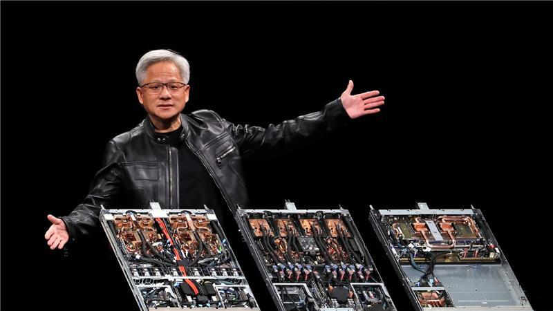 Nvidia-Chef: Dürfen wieder KI-Chips nach China liefern Huang bestätigte die Ausfuhr der H20-Chips in China vor Journalisten. (Archivbild)