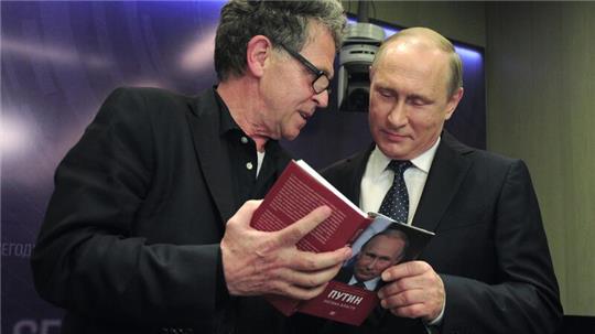 Hubert Seipel (links) 2016 mit Russland-Präsident Wladimir Putin.