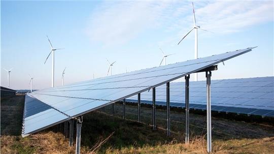 Hü und Hott in Oldendorf: Der Bauausschuss hat die Potenzialanalyse für Solarparkflächen am Montagabend abgelehnt. -Gleich im Anschluss tagte der Verwaltungsausschuss - und stimmte zu.