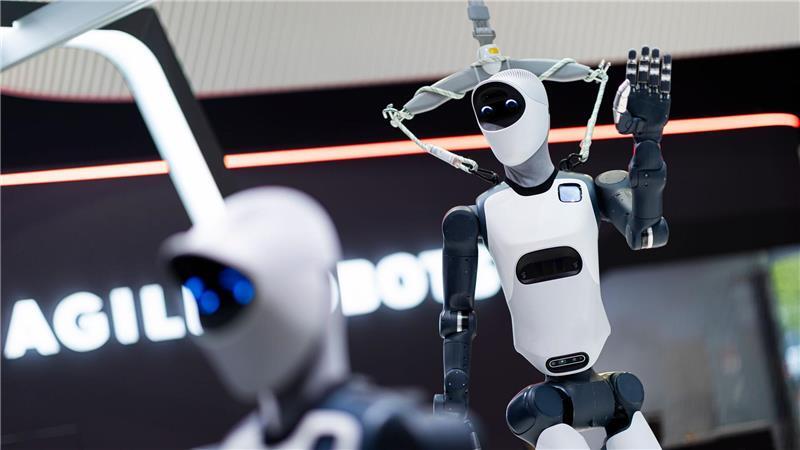 Humanoide Roboter zählten zu den Themen der Hannover Messe neben KI und Automatisierung. (Archivbild)