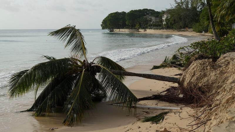 Urlaubsorte in Mexiko bereiten sich auf Hurrikan „Beryl“ vor Hurrikan „Beryl“ richtete auf einigen Karibikinseln Verwüstung an.