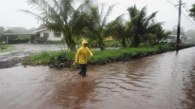 Hurrikan „Nolo“ verursachte teilweise Überschwemmungen in Hawaii.