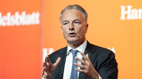ING-Konzernchef Steven van Rijswijk will am kostenlosen Girokonto bei der 100-Prozent-Tochter ING Deutschland festhalten.