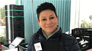 „Ich bin froh, beim Verein Essen für Alle dabei sein zu dürfen und damit Lebensmittel vor dem Verderben retten zu können.“Rafaela Stüven aus Balje, am 21. Oktober 2025.