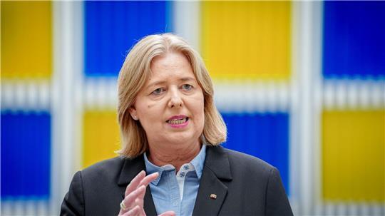 „Ich bin für alles offen“, sagte die Bundessozialministerin mit Blick auf die Rente. 
