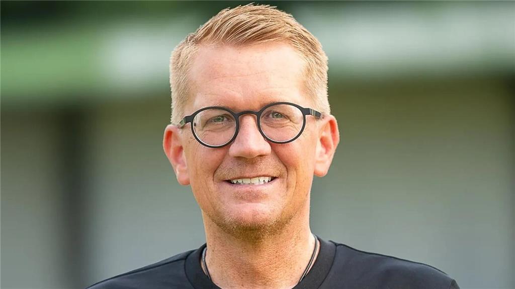 „Ich genieße nach unserem Sieg die Zeit mit meiner Familie.“   Björn Stobbe, Tra...