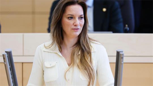 „Ich glaube, viele von uns kennen Orte, an denen man sich nicht ganz wohlfühlt“, sagte Schleswig-Holsteins Innenministerin Magdalena Finke (CDU). (Archivbild)