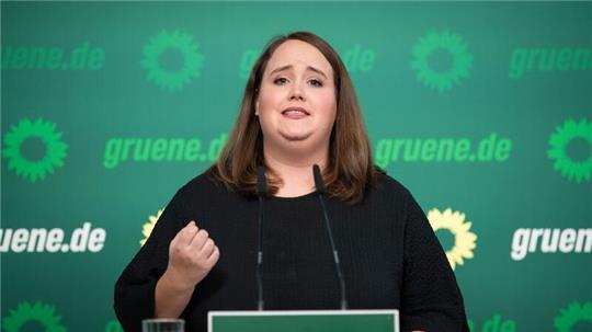 „Ich würde davon ausgehen, dass wir um die 2000 Euro rum liegen“: Ricarda Lang (Archivfoto).
