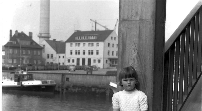 Ulrike K. wurde als Vierjährige vergewaltigt – So bewältigt sie das Trauma Ihre Kindheit hat Ulrike K. in Bremerhaven verbracht. Im Alter von 6 Jahren ließ sie mit ihrer Familie die Stadt und den Ort des Verbrechens zurück. Foto: privat