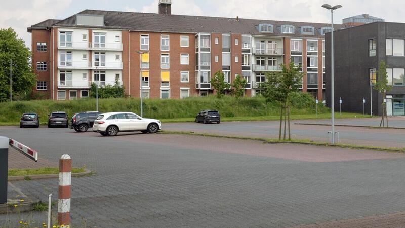 Im Ameos-Klinikum am Bürgerpark gibt es Unruhe: Mitarbeiter machen sich Sorgen um die Zukunft. 