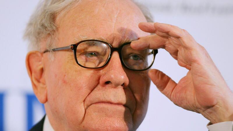 Buffetts Berkshire Hathaway mit Rekord-Geldreserven Im Ausland sieht Warren Buffett gar keine passenden Kandidaten für die Geldanlage.