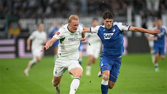 Im Duell der beiden Bundesliga-Tabellenletzten lieferten sich Borussia Mönchengladbach und die TSG Hoffenheim eine umkämpfte Partie. 