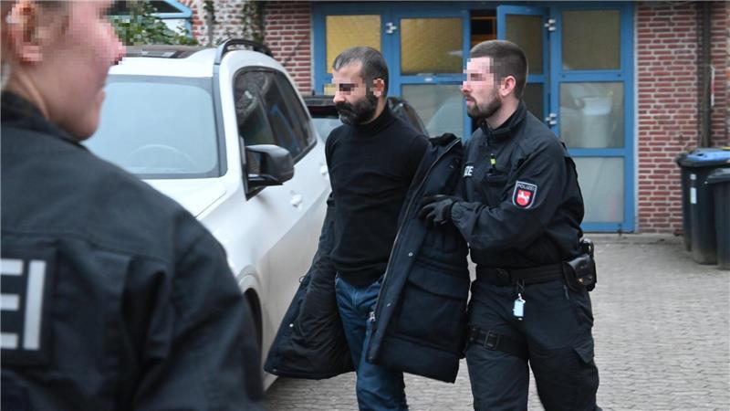 Im Februar schlug die Polizei beim Kulturverein Sapur Supur in Buxtehude und anderen Orten zu.