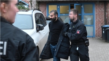 Im Februar schlug die Polizei beim Kulturverein Sapur Supur in Buxtehude und anderen Orten zu.