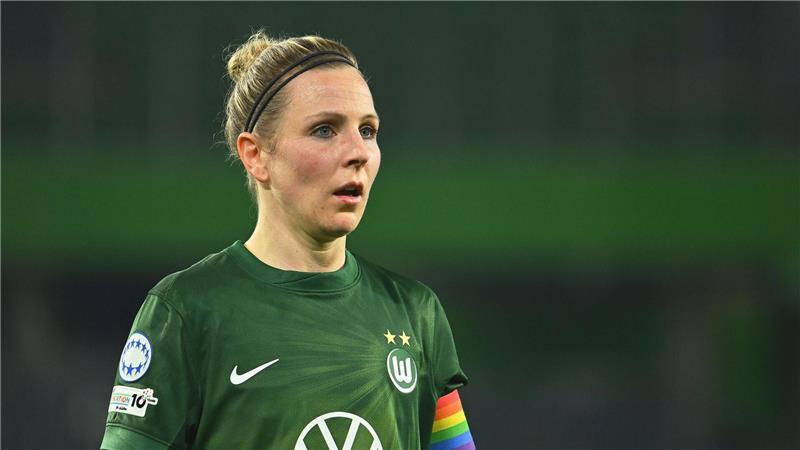 Im Finale nach hart umkämpftem Pokalspiel: Wolfsburg und Flügelstürmerin Svenja Huth. (Archivbild)