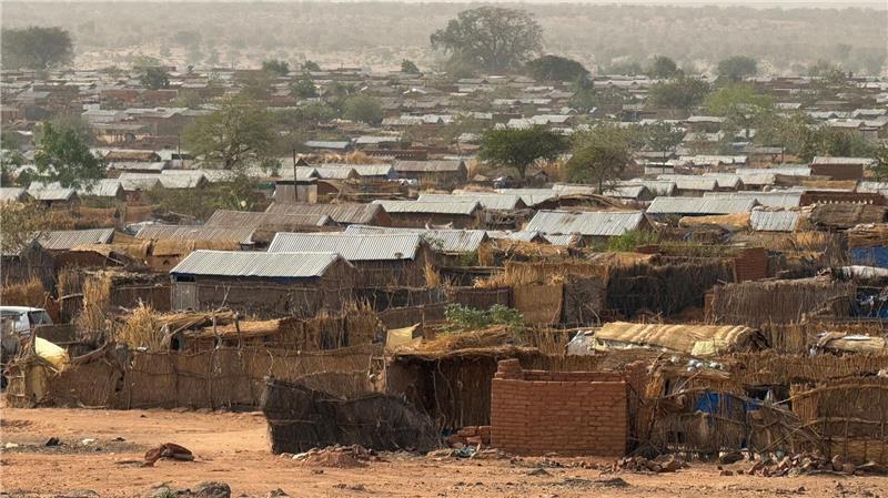 Im Flüchtlingslager Aboutengé leben etwa 47.000 Menschen.