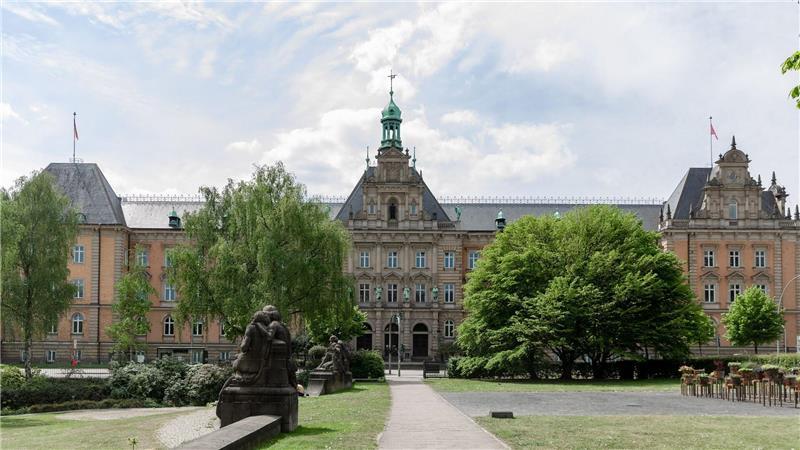 Im Hamburger Ziviljustizgebäude sitzt auch das Amtsgericht Mitte. (Archivbild) 