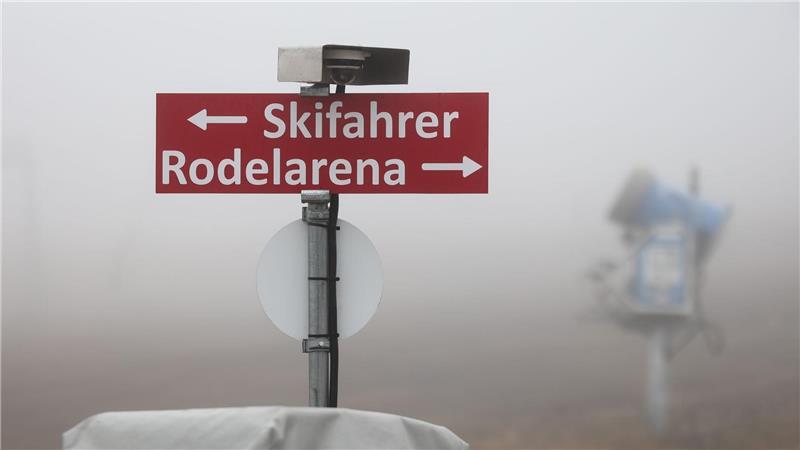 Im Harz bleiben die Lifte wegen Tauwetters geschlossen - zumindest vorerst. (Symbolbild)