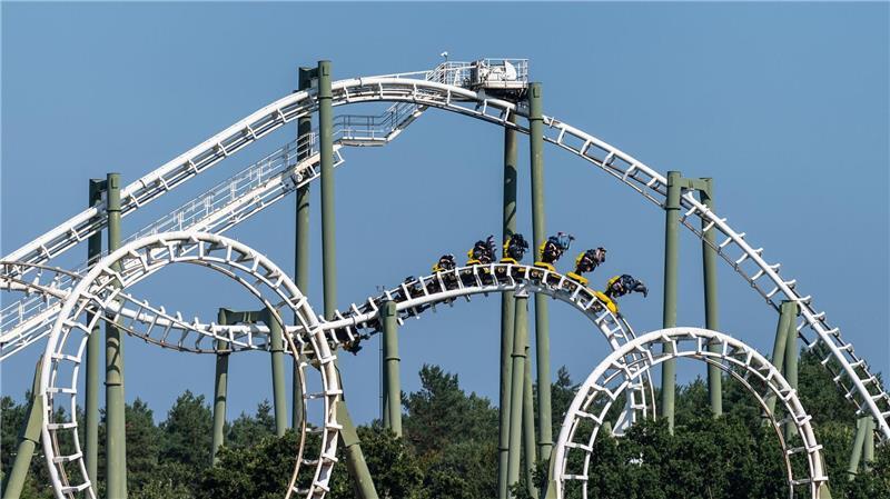 Im Heide Park wird eine Achterbahn neu gestaltet. (Archivbild)