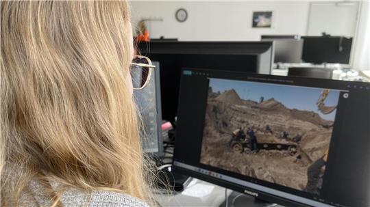 Im Internet kursieren die Bilder der Fundstelle bereits in zahlreichen sozialen Netzwerken und Foren. Sie sollen echt sein.