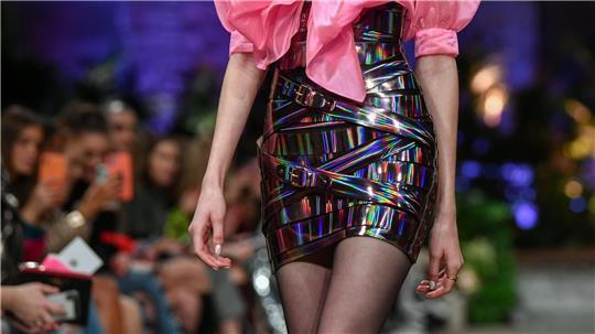 Im Jahr 2020 auf dem Laufsteg der Berliner Fashion Week. 