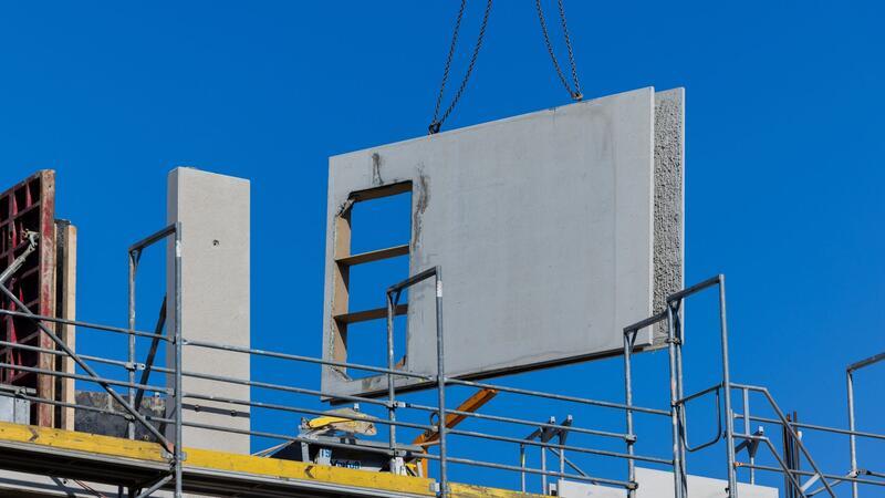 Im Januar wurde der Bau von 16.800 Wohnungen bewilligt - 5200 Genehmigungen weniger als ein Jahr zuvor.