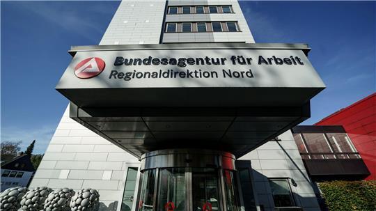 Im Juli waren rund 94.500 Arbeitslose in Schleswig-Holstein gemeldet. (Archivbild) 
