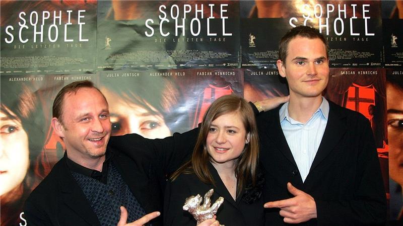 Vom Löwen-Torwart zum Filmstar – Alexander Held ist tot Im Kino war Alexander Held (vrnl) unter anderem im NS-Drama „Sophie Scholl - Die letzten Tage“ zu sehen, neben Julia Jentsch und Fabian Hinrichs. (Archivbild)