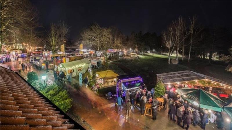 Im Klosterpark in Harsefeld werden wieder circa 40 Stände für Adventsstimmung sorgen (Archivbild).