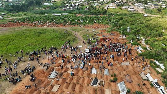 Im Kongo sind schon mehr als 290 Menschen an Ebola gestorben. (Archivbild)
