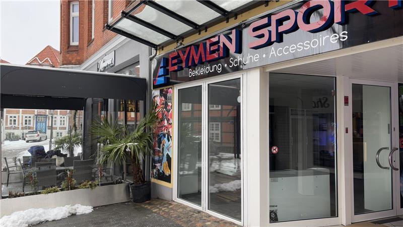 Im Leerstand neben dem Memories in der Hökerstraße soll es bald einen Kiosk geben.