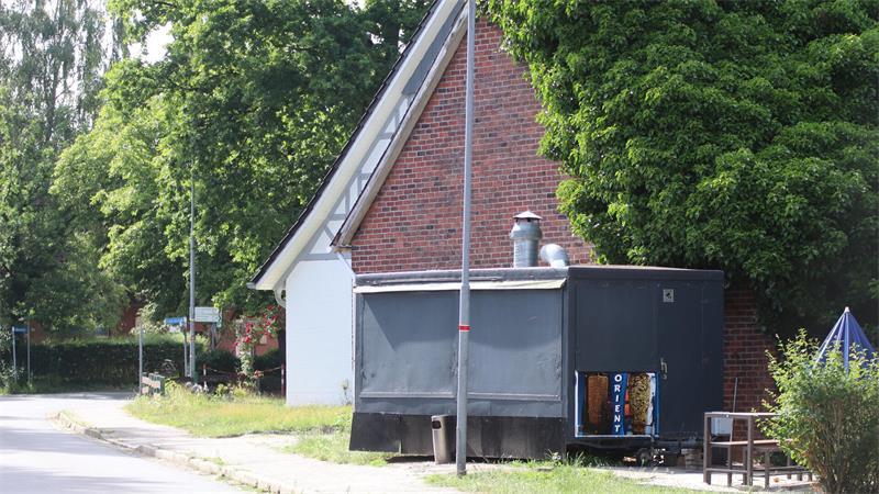 Im März hatte das Gesundheitsamt Verstöße gegen die Lebensmittelhygiene-Verordnung im Orient-Döner festgestellt. Nun hatten die Kontrolleure noch einmal nachgefasst. Der Imbiss ist nach wie vor in Betrieb.