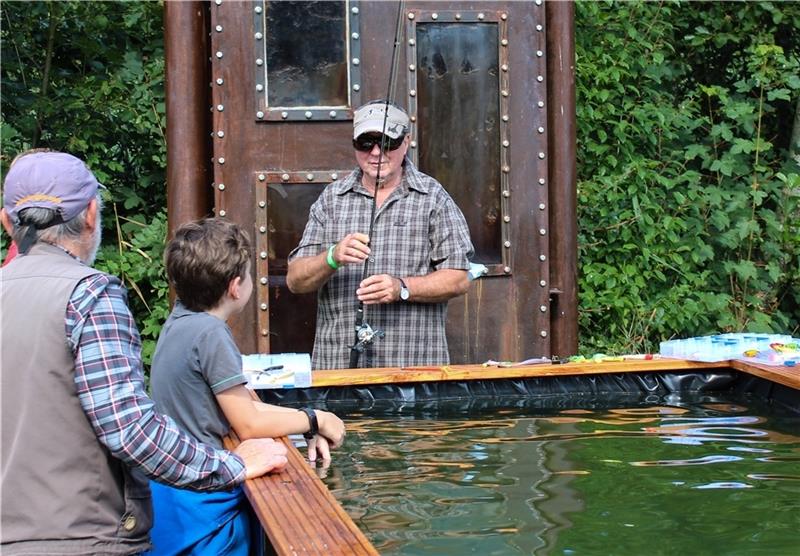 Natureum lockt am Tag des Fisches mit erstem Angel-Flohmarkt Im Natureum dreht sich einen Tag lang alles um die Angelfischerei.