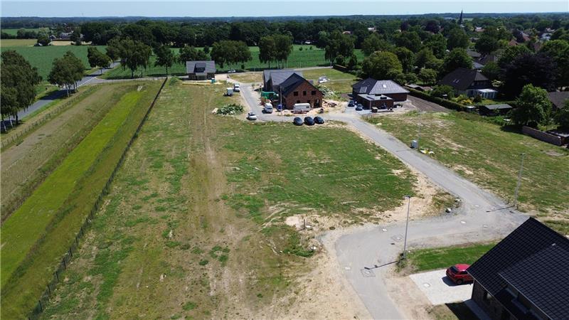 Glasfaser-Kuddelmuddel: Hausanschlüsse sorgen für Frust in Oldendorf Im Neubaugebiet Kranenburger Straße hat die Glasfaser Nordwest die digitale Infrastruktur gebaut. Das Verteilnetz soll nun final abgenommen werden.