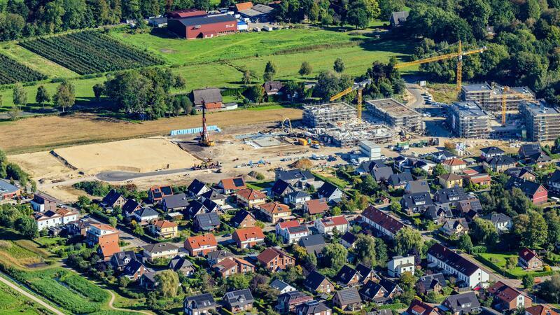Neuer Wohnraum und freie Flächen: Das ist der Stand im Baugebiet Giselbertstraße Im Neubaugebiet Westmoor entstehen gerade 250 neue Wohnungen.