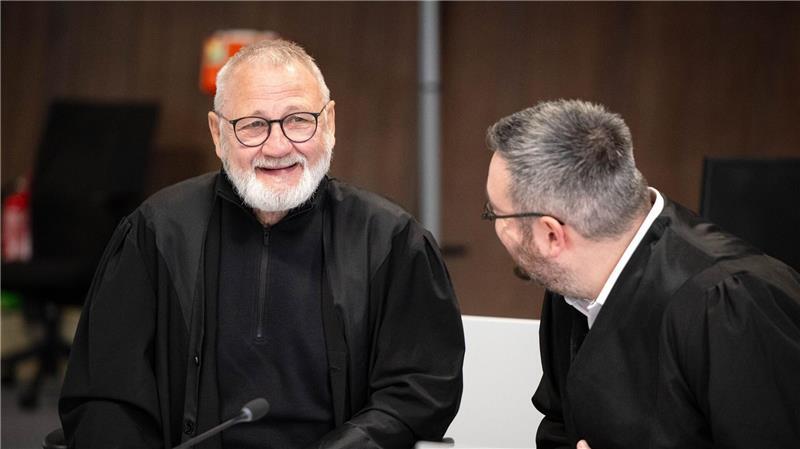 Im Prozess gegen die Ex-RAF-Terroristin Daniela Klette haben Nebenkläger auf das große Leid der Opfer hingewiesen. 