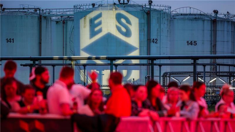 „Notarzt!“ – Zwischenfall bei Joko und Klaas in Duisburg Im Schnitt sahen rund 880.000 Zuschauerinnen und Zuschauer die Sendung.