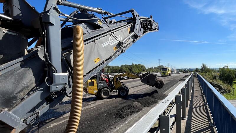 Im September 2023 sanierte die Autobahn GmbH die A26 bei Horneburg, jetzt folgt der Abschnitt Jork-Neu Wulmstorf.