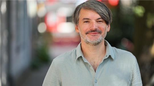 Im September veröffentlichte Saša Stanišic sein neues Buch „Hey, hey, hey Taxi 2“.
