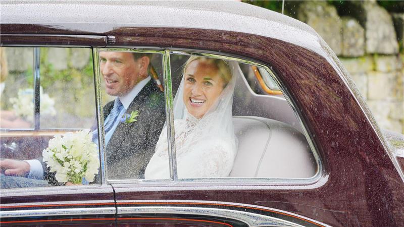 Neffe von König Charles heiratet Krankenschwester Im Sommer 2025 wurde die Verlobung bekanntgegeben.