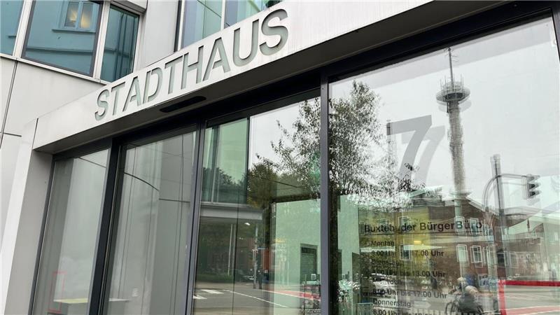 Im Stadthaus Buxtehude soll es zu einer sexuellen Belästigung gekommen sein.
