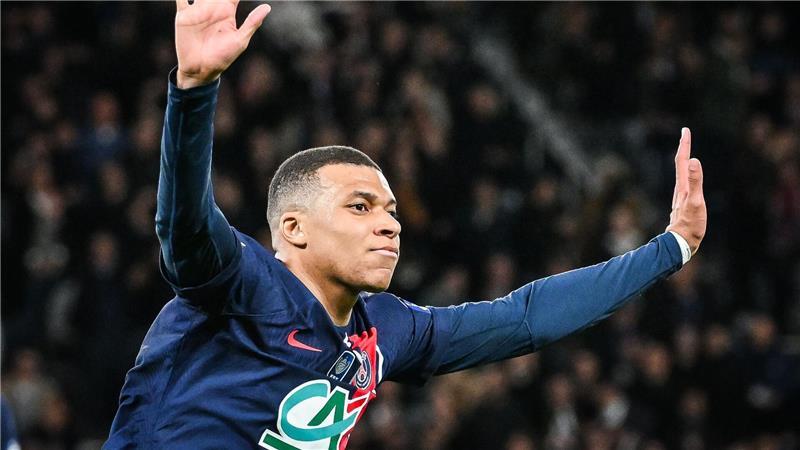 Im Streit um Millionengehälter fahren die Anwälte von Mbappé schweres Geschütz gegen PSG auf.