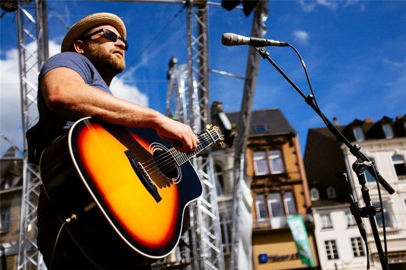 Im TAGEBLATT-Interview spricht Gregor Meyle über Karrierekrisen und Erfahrungen als Tontechniker.