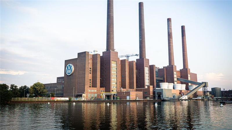 VW weitet Altersteilzeit aus Im VW-Stammwerk können jetzt auch Mitarbeiter des Jahrgangs 1968 in die Altersteilzeit gehen. (Archivfoto)