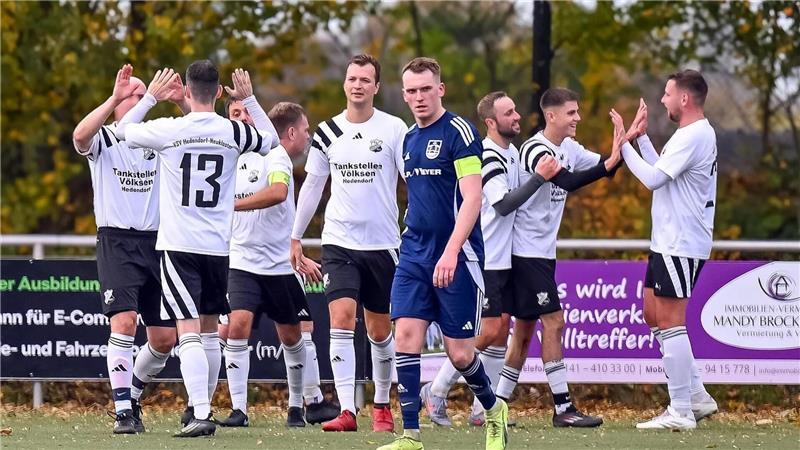 Im Viertelfinale setzten sich die Hedendorfer mit 3:2 gegen den ASC Cranz-Estebrügge durch.